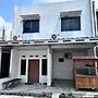 OYO 94563 Mamanu Sukadamai Residence