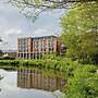 Student Only Riverside House