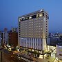 Candeo Hotels Matsuyama Okaido
