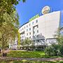 B&B HOTEL Paris Malakoff Parc des Expositions