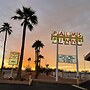 Palms Inn