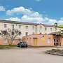 B&B HOTEL Auxerre Monéteau