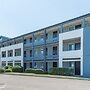 B&B HOTEL Troyes Barberey