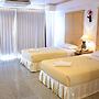 Maneerote Hotel Surin