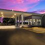 Red Roof Inn & Conference Center Chicago - N Aurora/ Naperville