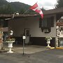 Canyon Alpine Motel