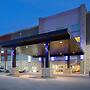 Holiday Inn Express & Suites Great Bend, an IHG Hotel