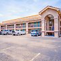 Lone Star Inn & Suites by OYO Harlingen TX