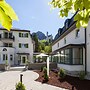 Villa Ludwig Suite Hotel & Chalet