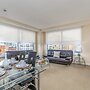 Heaven on Washington Furnished Apartments