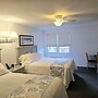 Ocracoke Harbor Inn