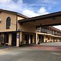Del Amo Inn