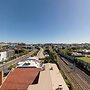 Oaks Brisbane Woolloongabba Suites