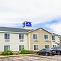 Evansville Inn & Suites By OYO