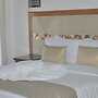 Crown Guest Lodge