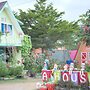 A Houses Homestay