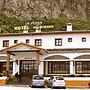 Hotel Restaurante La Yedra
