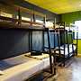 B&B House & Hostel