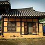 Yi Jin-rae's Historic House