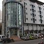 Hôtel Akena City