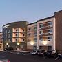 Courtyard by Marriott Fayetteville Fort Liberty/Spring Lake