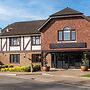 Elite Venue Selection Felbridge - Gatwick