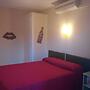 Hostal Univers
