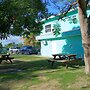Bamboleo Inn Belize