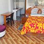 Hostal Encantos
