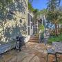 GOING COASTAL 3 Bedroom Holiday Home by Five Star Properties