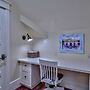 Sandy Pause 6 Bedroom Holiday Home by Five Star Properties
