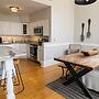 Newport Lofts - 194 Thames Street