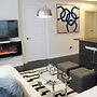 Executive Skyline Suites