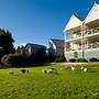 Lakeside Suites 3