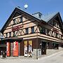 Grand Apartments