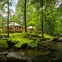 stayNantahala – Smoky Mountain Cabins and Luxury Yurts