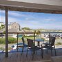The Beach House & Porth  Sands Apartments