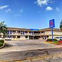 Motel 6 Slidell, LA - New Orleans