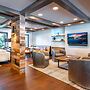 The Incline Lodge
