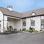 Schoenbrunn Inn