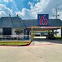 Motel 6 Duncanville, TX - Dallas