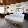 Island Breeze Inn