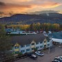 Prestige Hudson Bay Lodge & Conference Centre, WorldHotels Crafted Col