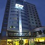 Plaza Real Suites Hotel