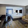 Holiday Express Hotel & Suites Cooperstown, an IHG Hotel