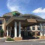 Holiday Inn Express Hotel & Suites Winchester, an IHG Hotel