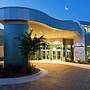 Oasis Hotel & Conv Center, Ascend Hotel Collection