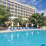 Navarria Hotel