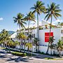 Ramada By Wyndham Cairns City Centre