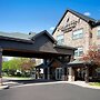 Country Inn & Suites by Radisson, Albertville, MN